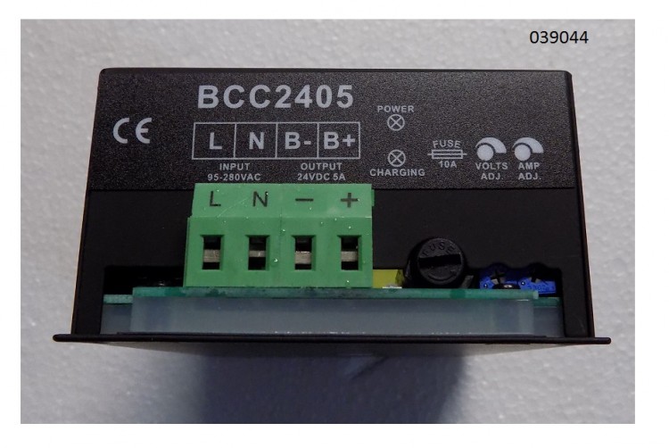 Зарядное устройство SMARTGEN BAC06A, 24В-3А-5А (аналог)/Charger 24В-3А-5А (copy SMARTGEN BAC06A)